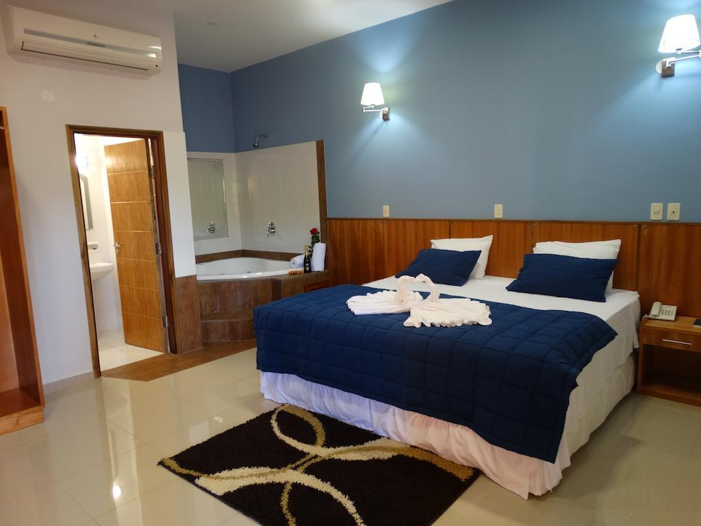 Terwindt Hotel Encarnación Стая снимка