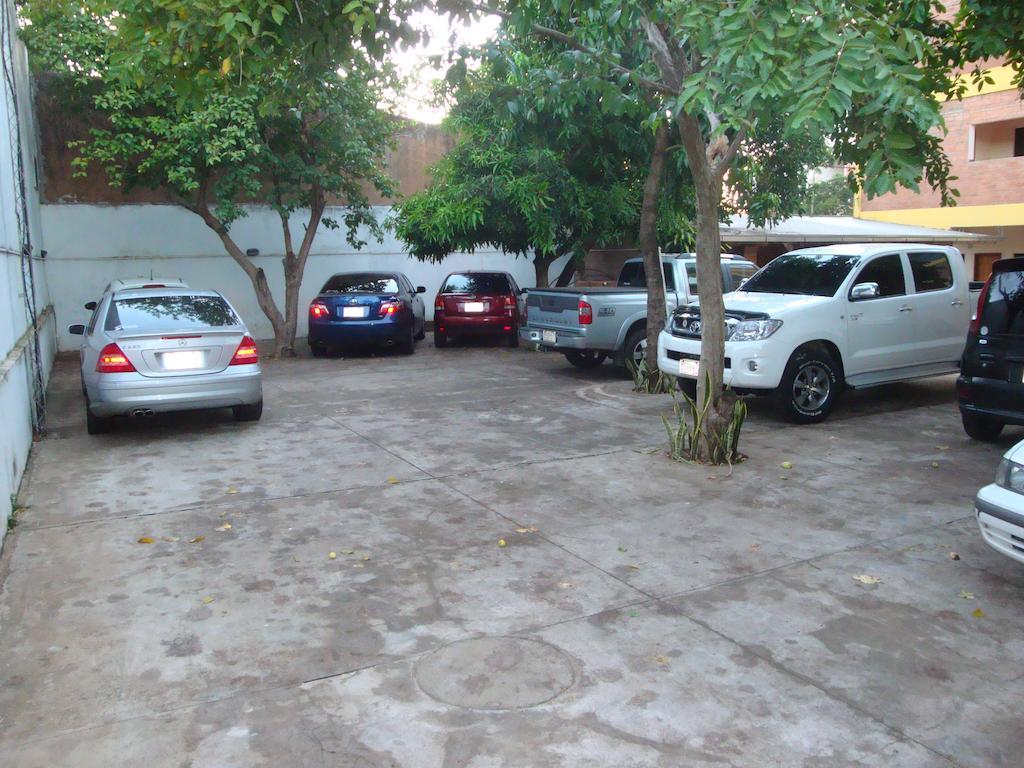 Terwindt Hotel Encarnación Екстериор снимка