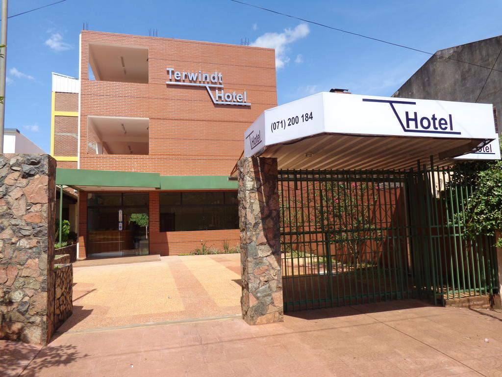 Terwindt Hotel Encarnación Екстериор снимка